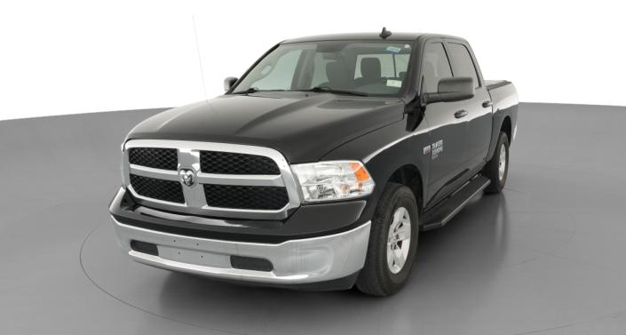 Thumbnail: 2020 RAM 1500 Classic - 1