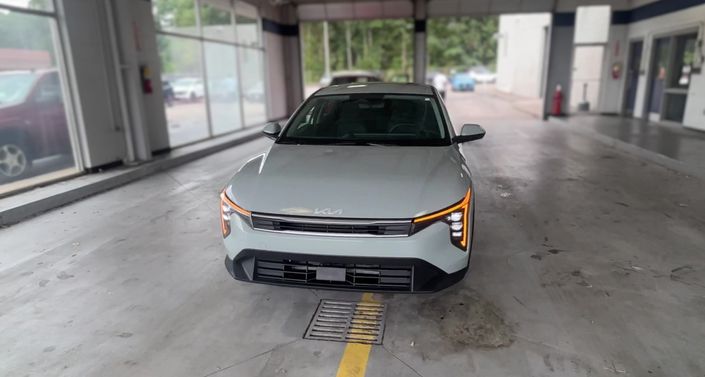 Thumbnail: 2025 Kia K4 - 1