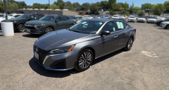 Thumbnail: 2025 Nissan Altima - 1