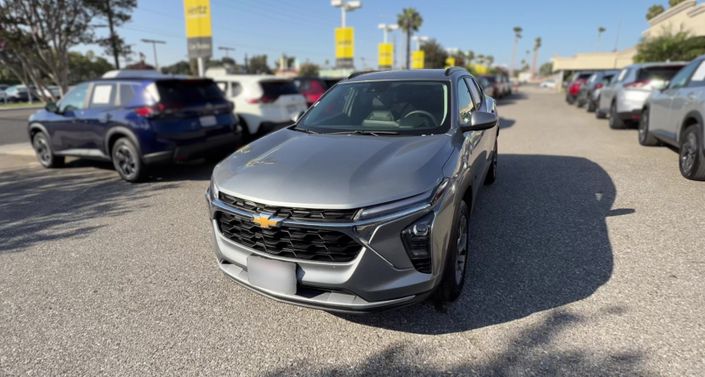 Thumbnail: 2025 Chevrolet Trax - 1