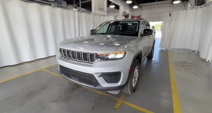 Thumbnail: 2024 Jeep Grand Cherokee - 1