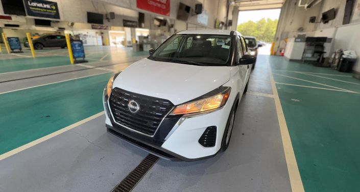 Thumbnail: 2022 Nissan Kicks - 1