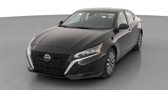 Thumbnail: 2025 Nissan Altima - 1