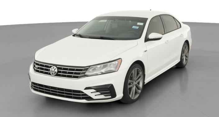 Thumbnail: 2018 Volkswagen Passat - 1