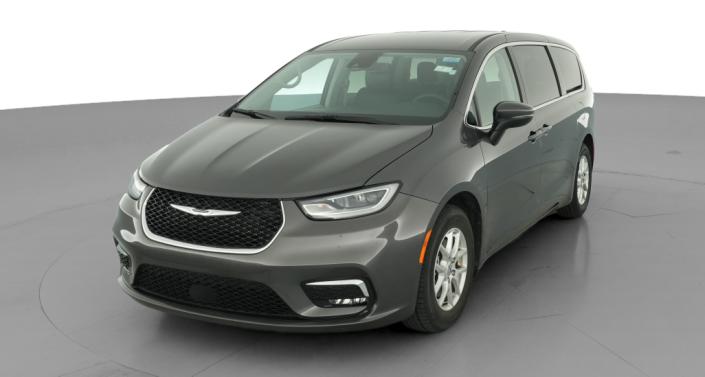 Thumbnail: 2023 Chrysler Pacifica - 1