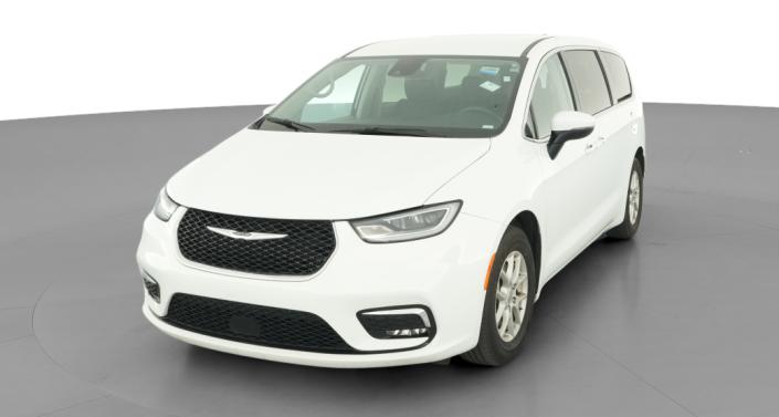 Thumbnail: 2023 Chrysler Pacifica - 1