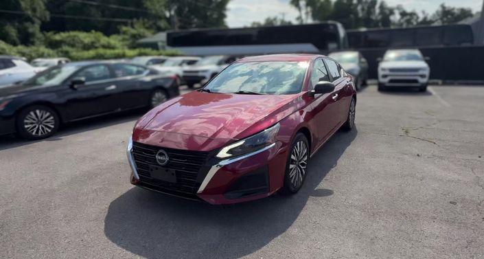 Thumbnail: 2025 Nissan Altima - 1