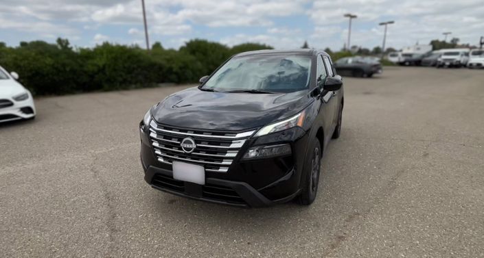Thumbnail: 2025 Nissan Rogue - 1