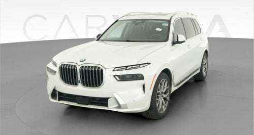 2023 BMW X7