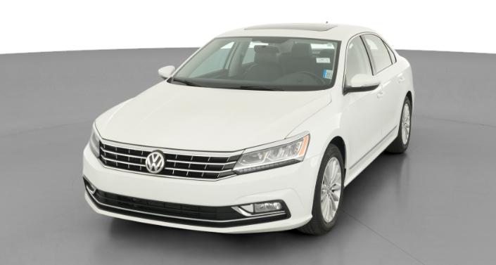 Thumbnail: 2017 Volkswagen Passat - 1