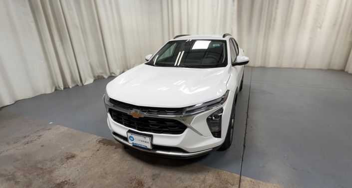 Thumbnail: 2025 Chevrolet Trax - 1