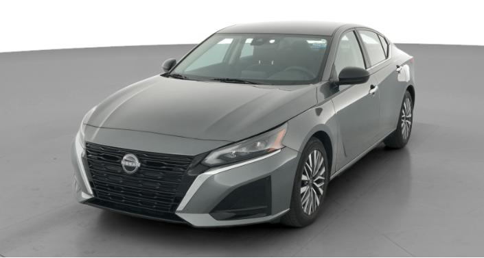 Thumbnail: 2025 Nissan Altima - 1