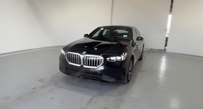 Thumbnail: 2026 BMW 5 Series - 1