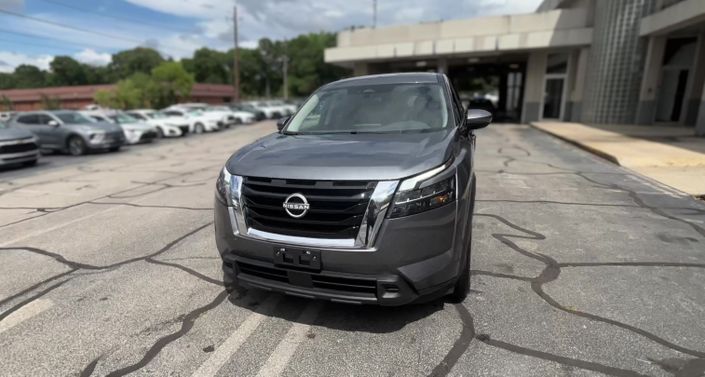 Thumbnail: 2025 Nissan Pathfinder - 1