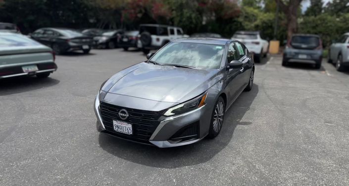 Thumbnail: 2025 Nissan Altima - 1