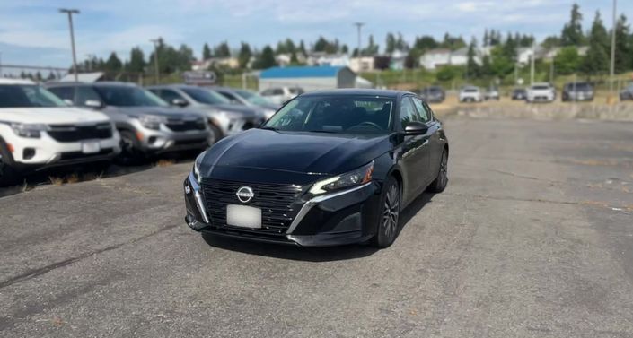Thumbnail: 2025 Nissan Altima - 1