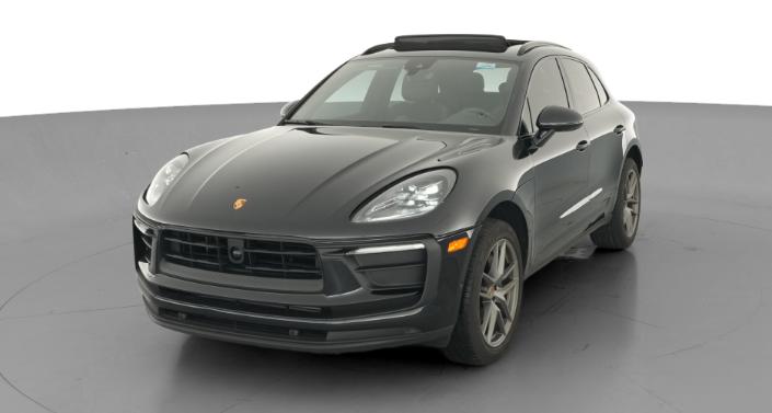 Thumbnail: 2023 Porsche Macan - 1