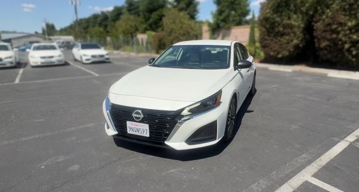 Thumbnail: 2025 Nissan Altima - 1