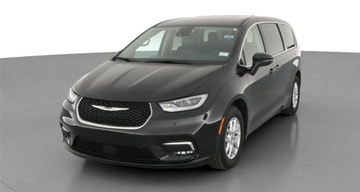 Thumbnail: 2023 Chrysler Pacifica - 1