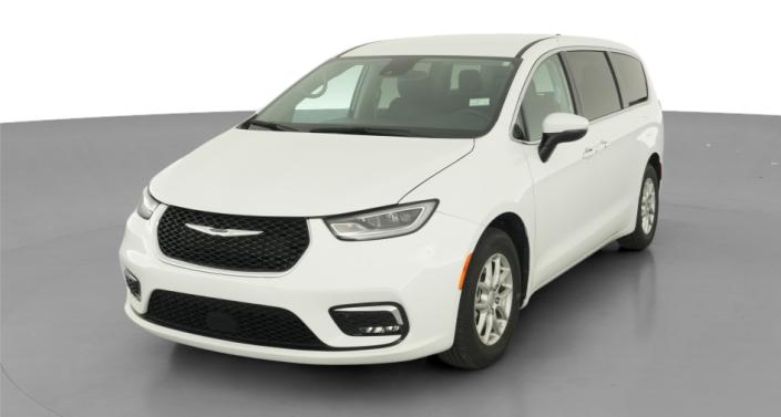 Thumbnail: 2023 Chrysler Pacifica - 1