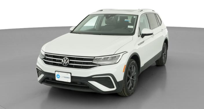 Thumbnail: 2023 Volkswagen Tiguan - 1
