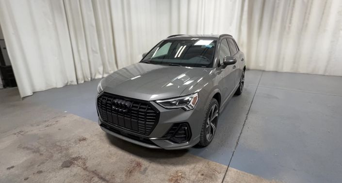 Thumbnail: 2023 Audi Q3 - 1