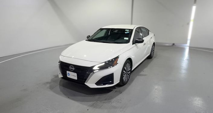 Thumbnail: 2025 Nissan Altima - 1