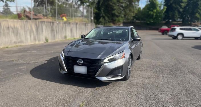 Thumbnail: 2025 Nissan Altima - 1