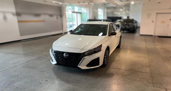 Thumbnail: 2025 Nissan Altima - 1