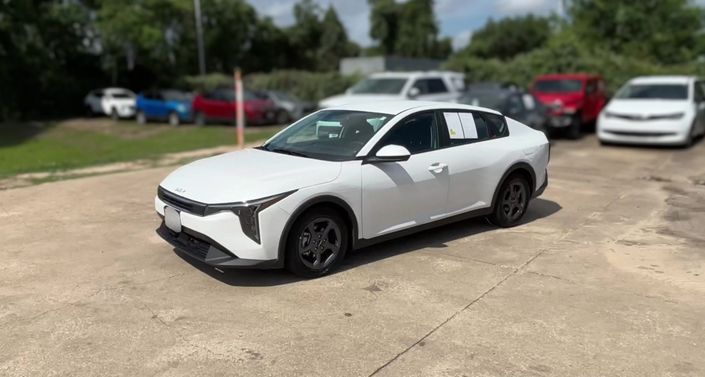 Thumbnail: 2025 Kia K4 - 1