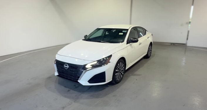 Thumbnail: 2025 Nissan Altima - 1