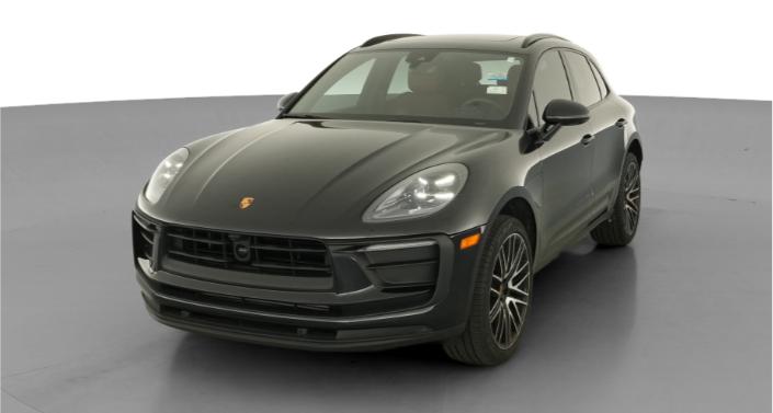 Thumbnail: 2024 Porsche Macan - 1