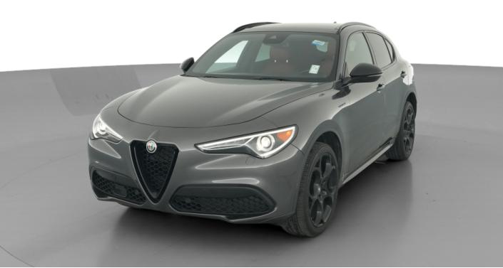 Thumbnail: 2022 Alfa Romeo Stelvio - 1