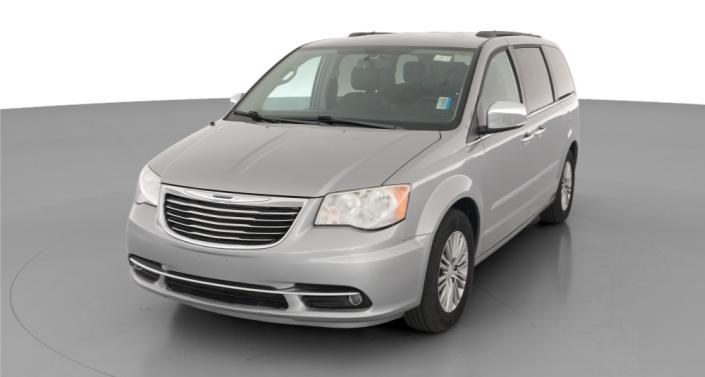 2014 Chrysler Town & Country Touring -
                  Lorain, OH