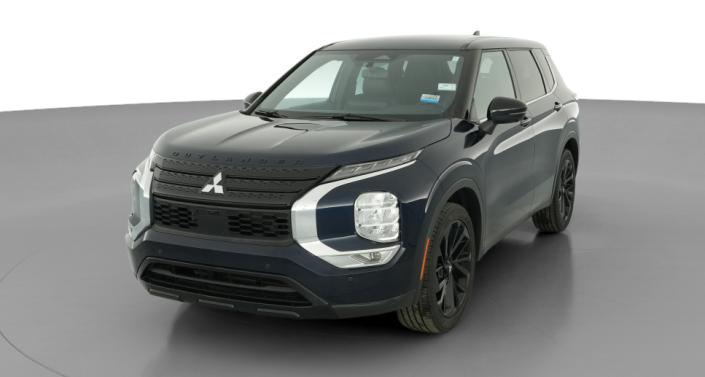 Thumbnail: 2023 Mitsubishi Outlander - 1