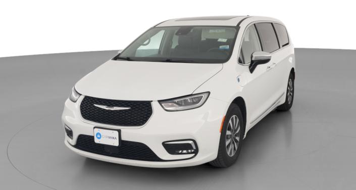 Thumbnail: 2023 Chrysler Pacifica - 1