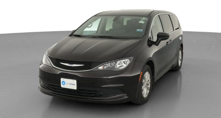 Thumbnail: 2017 Chrysler Pacifica - 1