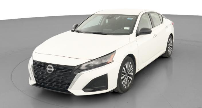 Thumbnail: 2025 Nissan Altima - 1