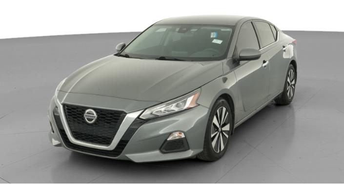 Thumbnail: 2022 Nissan Altima - 1