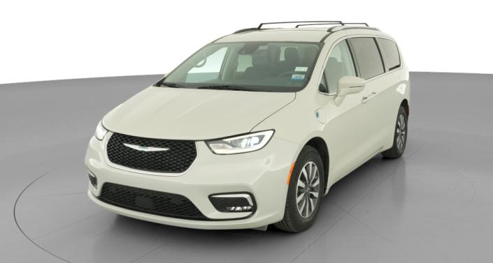 Thumbnail: 2021 Chrysler Pacifica - 1