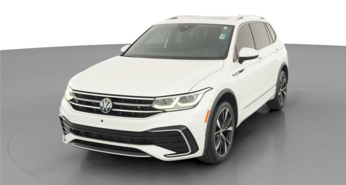 Thumbnail: 2022 Volkswagen Tiguan - 1