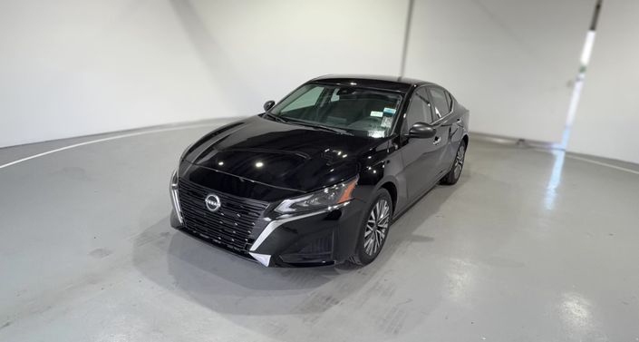 Thumbnail: 2024 Nissan Altima - 1