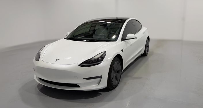 Thumbnail: 2022 Tesla Model 3 - 1