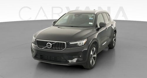 2025 Volvo XC40