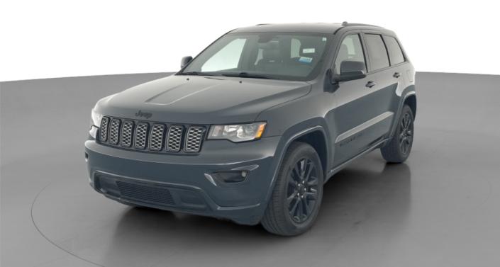 Thumbnail: 2017 Jeep Grand Cherokee - 1
