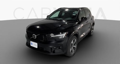 2023 Volvo XC40