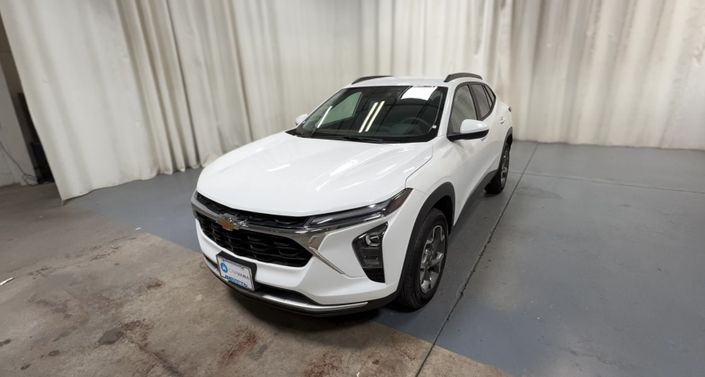 Thumbnail: 2025 Chevrolet Trax - 1