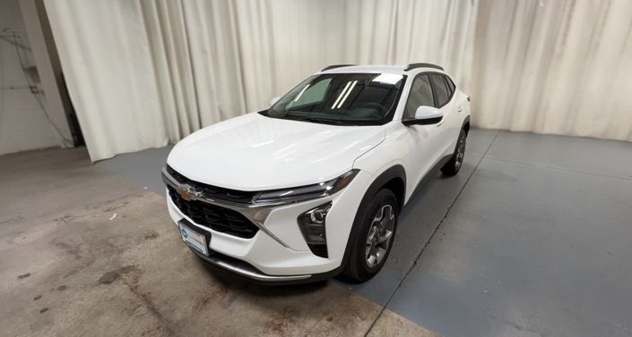 Thumbnail: 2025 Chevrolet Trax - 1