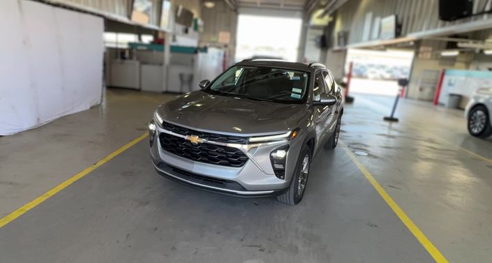 Thumbnail: 2025 Chevrolet Trax - 1