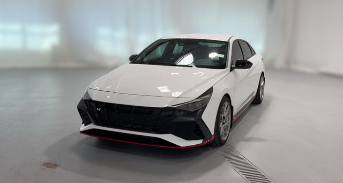 Thumbnail: 2022 Hyundai Elantra - 1